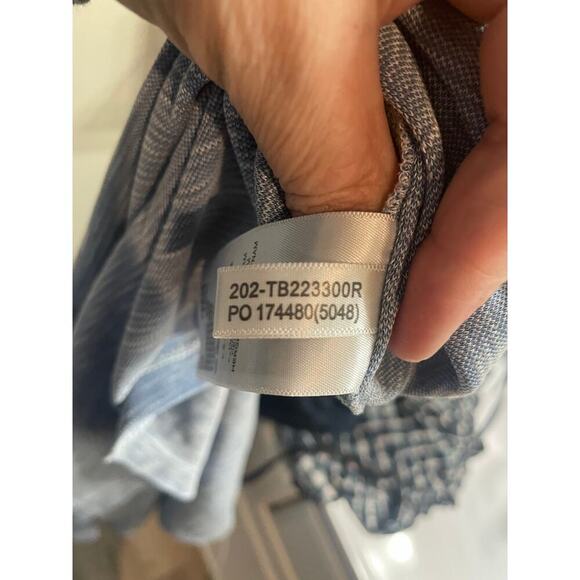 Tommy Bahama Size XXL Cape Cato V-Neck T-Shirt - Picture 11 of 12